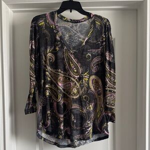 Women’s Paisley V‑Neck Tunic Top in Black, Pink & Olive